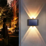 Applique Murale Solaire à 4 LED pour l'Extérieur - Lumière Chaude, Étanche, Idéale pour la Décoration de Jardins et de Cours, Vendu par Winplle Shop