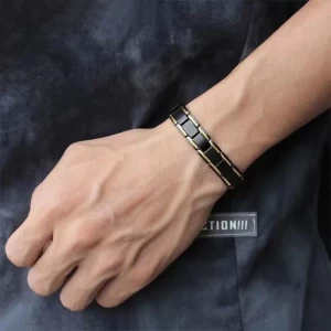 Bracelet Noir Magnétique pour Hommes - Un Bijou Quotidien Élégant et Moderne, Vendu par Winplle Shop